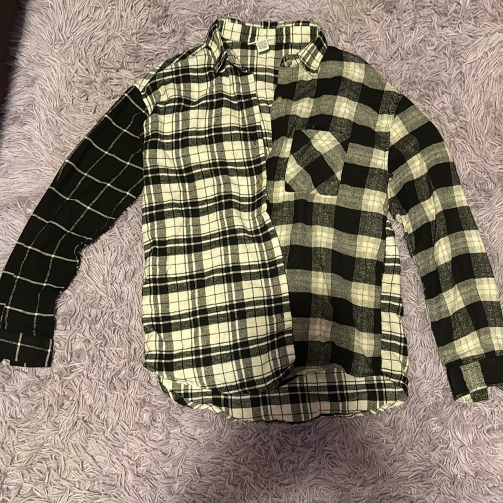 Black and white button up shirt